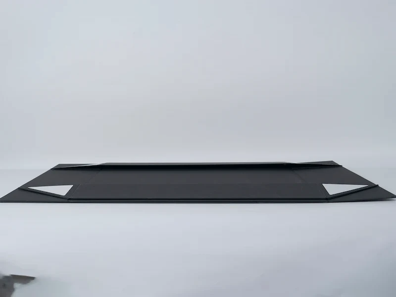 Flat-Folded Book-Style Rigid Box flat layout of a book-style collapsible rigid box